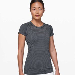 Lululemon Swiftly Tech Short-Sleeve Shirt, Navy/White Stripe (Size 8)